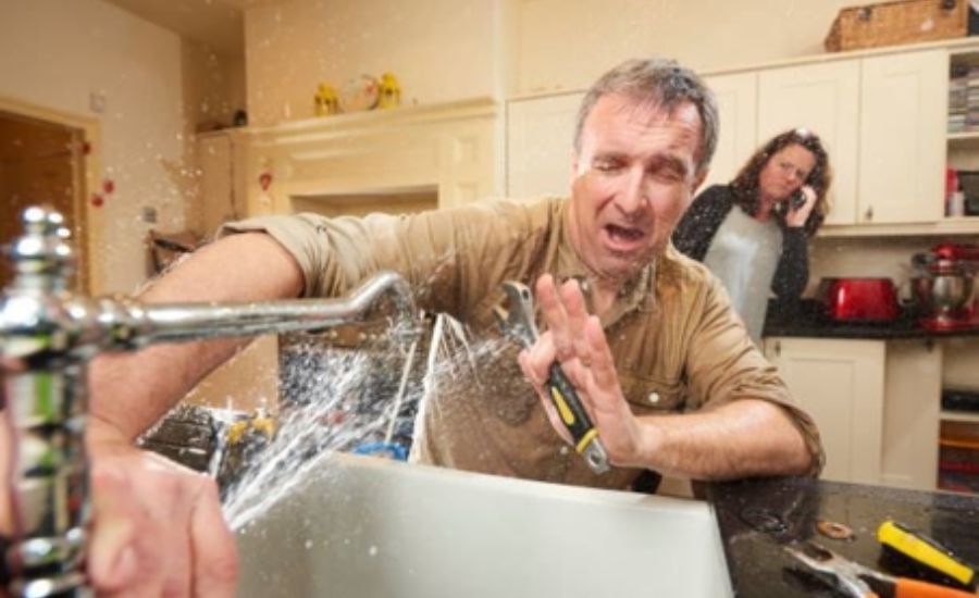 The Dangers of DIY Plumbing and Avoiding Common Mistakes